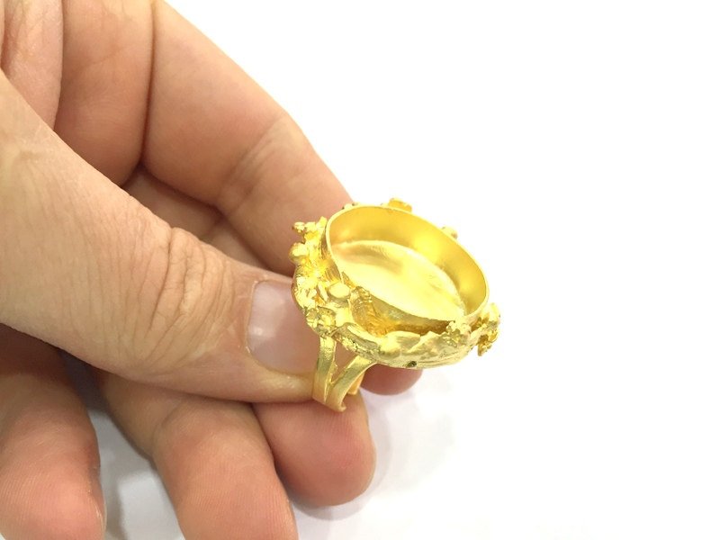 Adjustable Ring Blank, (25mm blank )  Gold Plated Brass G5358