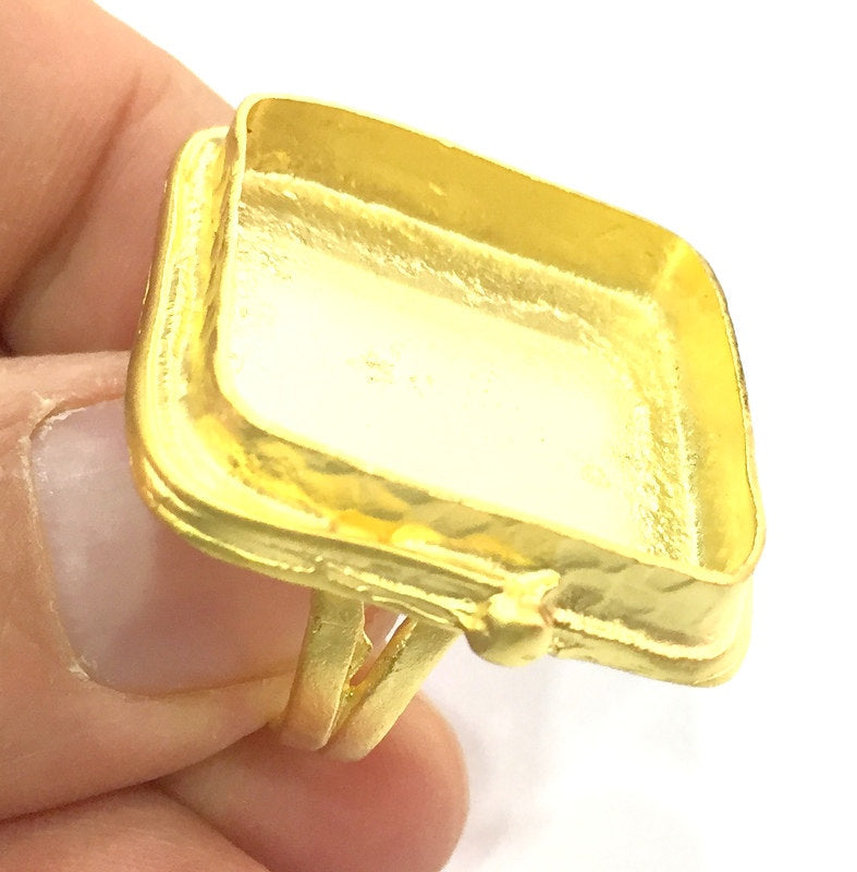 Adjustable Ring Blank, (25x25mm blank )  Gold Plated Brass G5376