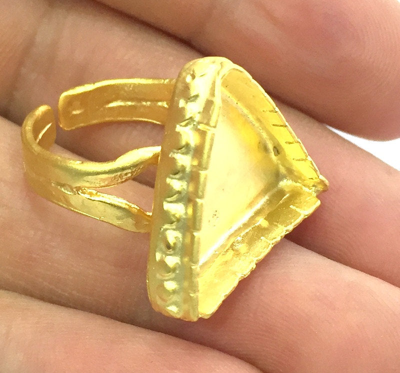 Adjustable Ring Blank, (20x20mm triangle blank )  Gold Plated Brass G5407