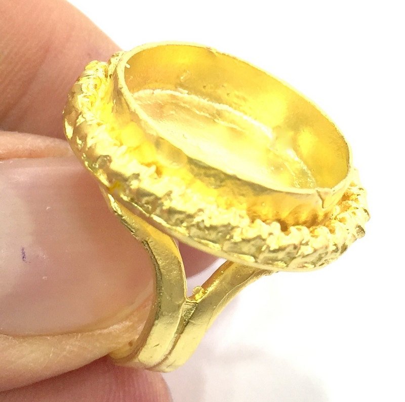 Adjustable Ring Blank, (20mm blank )  Gold Plated Brass G5405