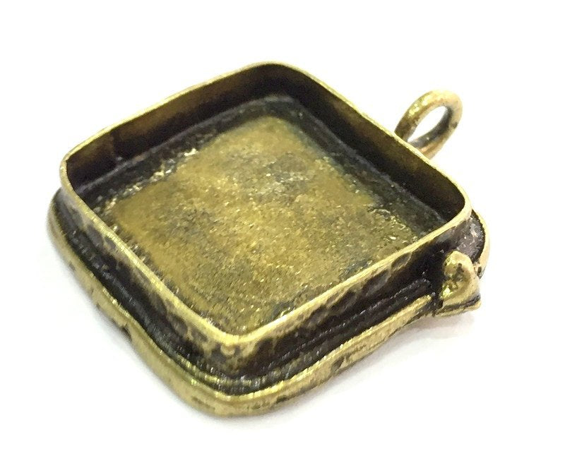 Antique Bronze Brass Blank (25x25mm blank) , Mountings  G5429