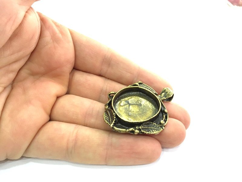 Antique Bronze Brass Blank (25mm blank) , Mountings  G5431