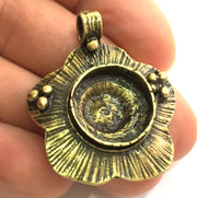 Antique Bronze Brass Blank (16mm blank) , Mountings  G5453