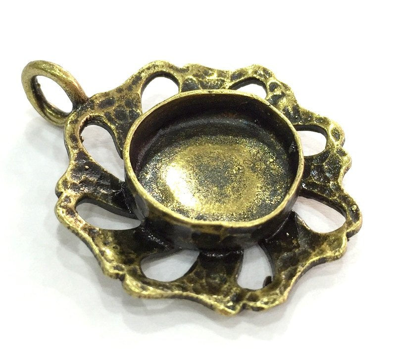 Antique Bronze Brass Pendant Blank (16mm blank) , Mountings  G5430