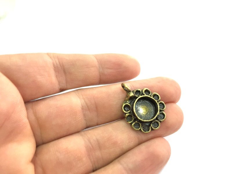 Antique Bronze Brass Blank (10mm blank) , Mountings  G5434