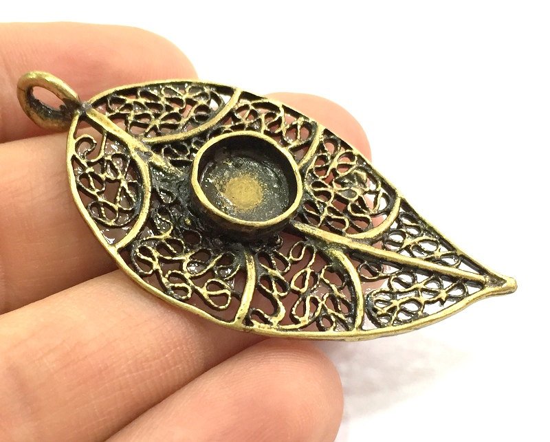 Antique Bronze Brass Blank (10mm blank) , Mountings  G5502