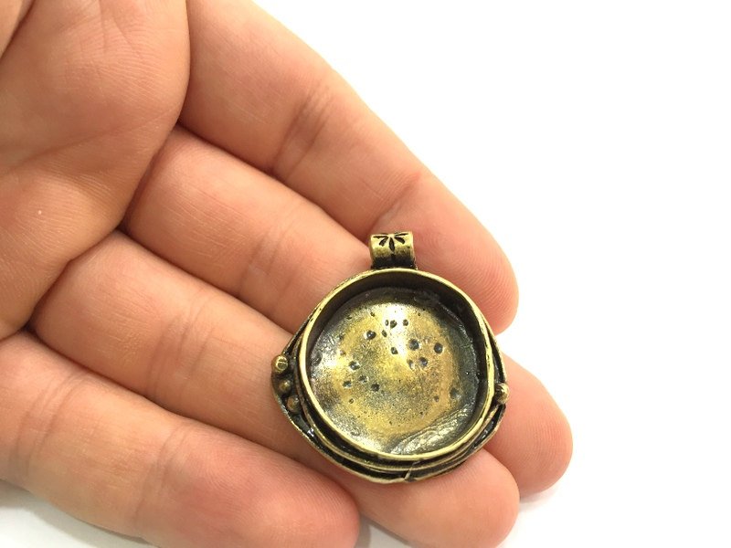 Antique Bronze Brass Blank (25mm blank) , Mountings  G5472