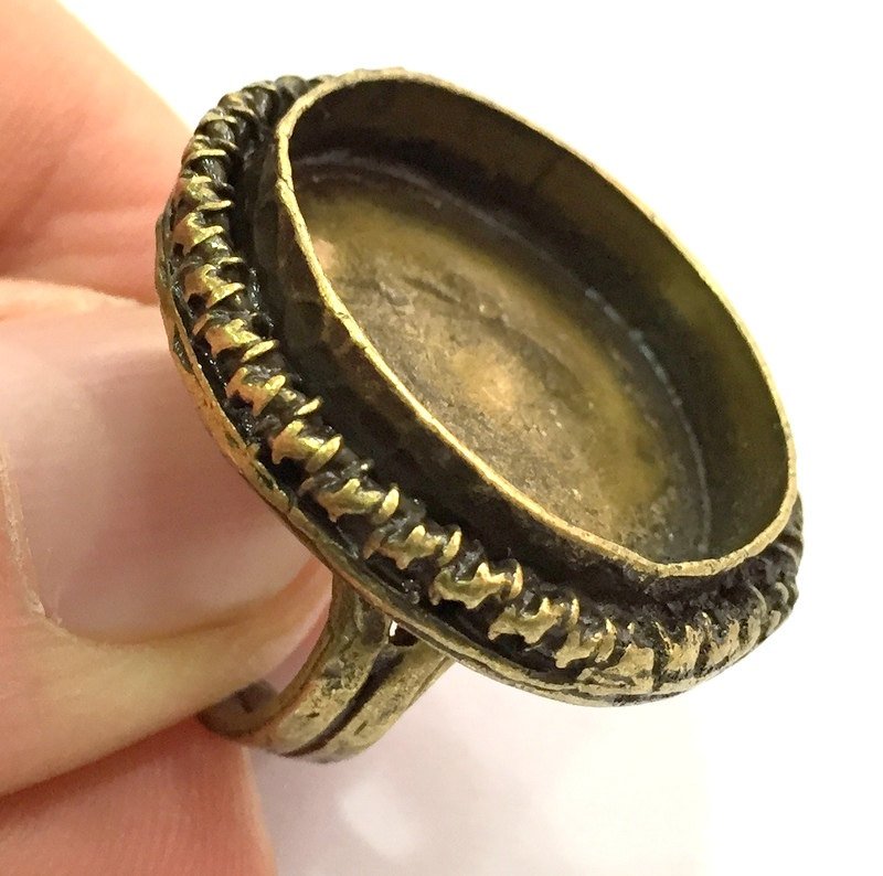 Adjustable Ring Blank, (25mm blank ) Antique Bronze Plated Brass G5511