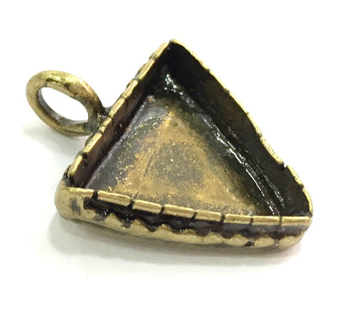 Antique Bronze Brass Blank (20x20x20mm triangle blank) , Mountings  G5500