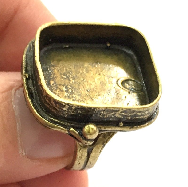 Adjustable Ring Blank, (20mm blank ) Antique Bronze Plated Brass G5537