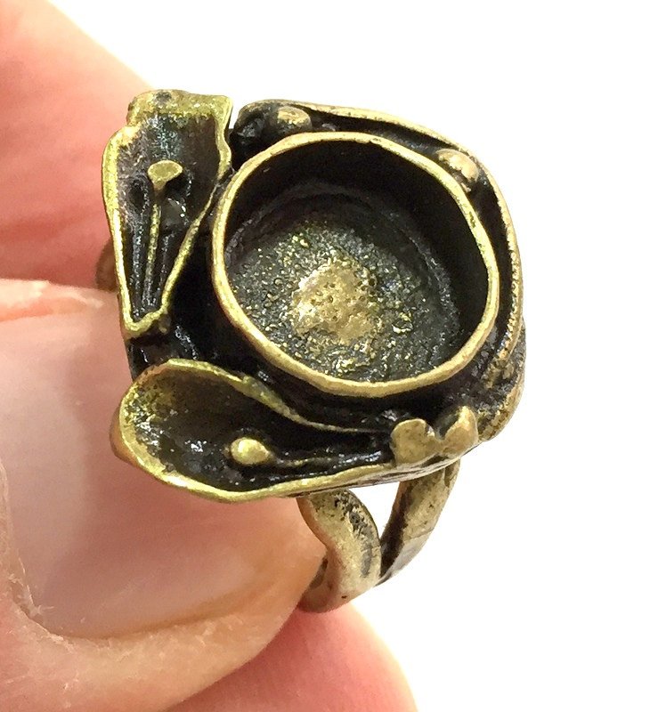 Adjustable Ring Blank, (10mm blank ) Antique Bronze Plated Brass G5564