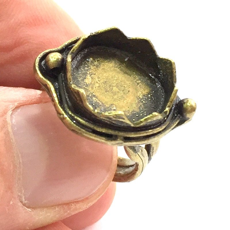 Adjustable Ring Blank, (15mm blank ) Antique Bronze Plated Brass G5592