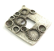 Antique Silver Pendants (60x55mm) Antique Silver Plated Metal  G5647