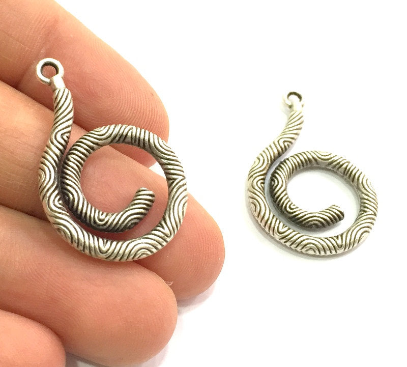 6 Pcs Antique Silver Pendants (35x22mm) Antique Silver Plated Metal  G9564