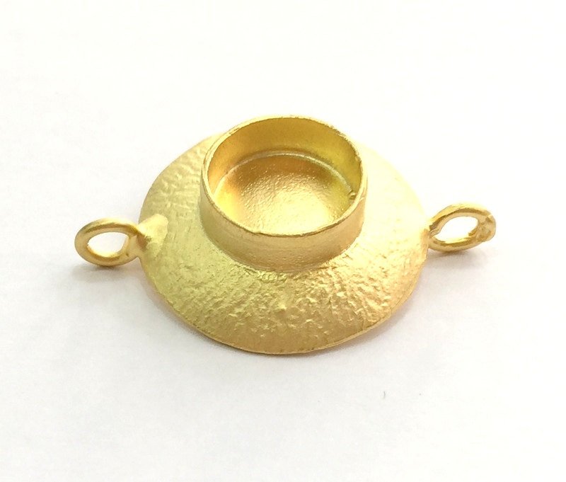 Gold Plated Brass Blanks ,   Mountings   (10mm blank) G5742