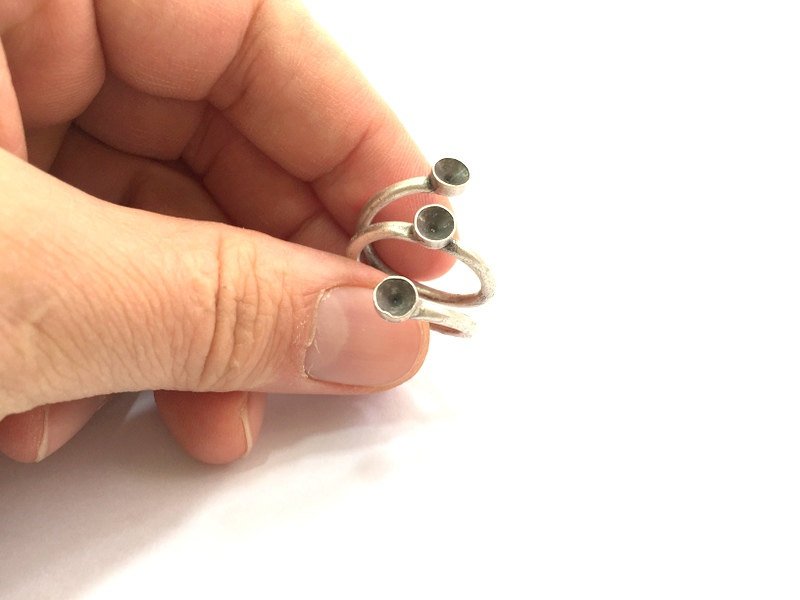 Adjustable Ring Blank, (5mm blank ) Antique Silver Plated Brass G5751