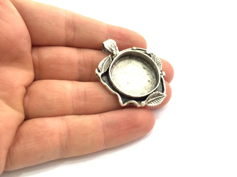 Antique Silver Plated Brass Pendant Blanks  Mountings , (25 mm blank) G5766