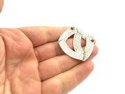 Antique Silver Pendants (40mm) Antique Silver Plated Metal  G9492