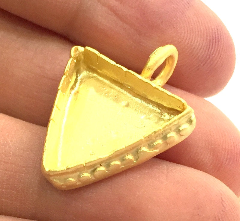 Gold Pendant Blank Base Setting Necklace Blank Mountings Rose Gold Plated Brass    (20x20x20 mm triangle blank) G5828