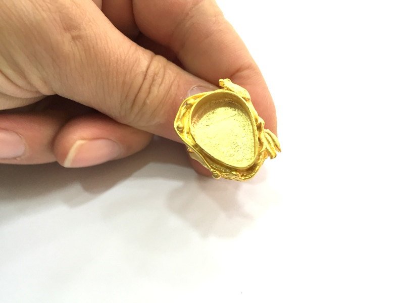 Adjustable Ring Blank, (20x15mm drop blank )  Gold Plated Brass G5380
