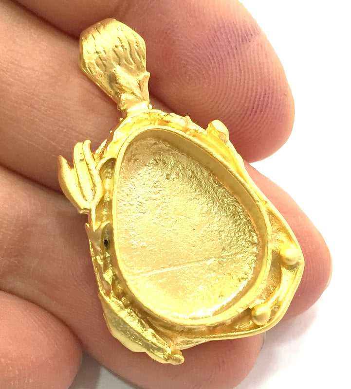 Gold Plated Brass Mountings ,  Blanks   (20x15mm drop blank) G5834