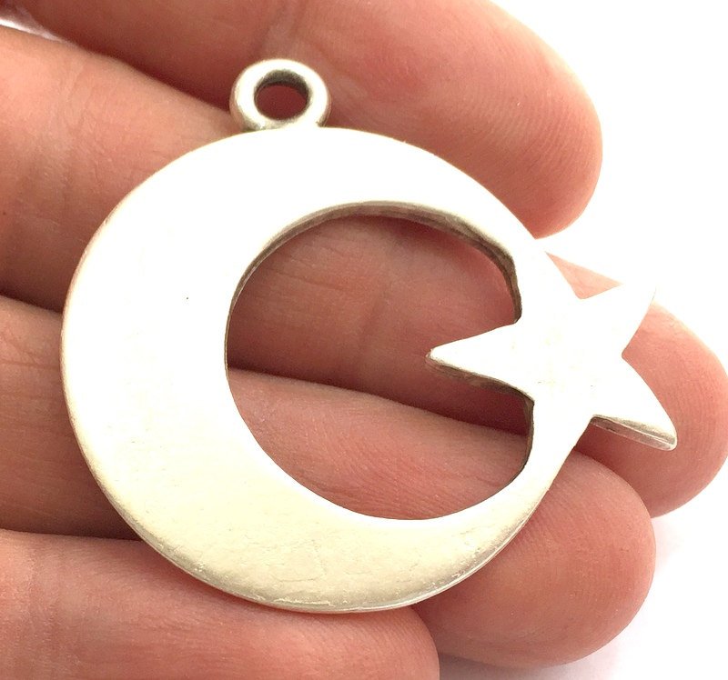 Moon and Star Pendant Antique Silver Pendants (44mm) Antique Silver Plated Metal  G5845