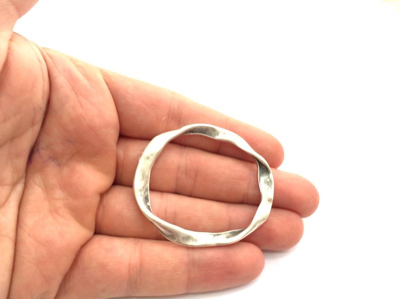 2 Pcs (52x44 mm) Antique Silver Plated  Large Round  Connector ,Findings G9778