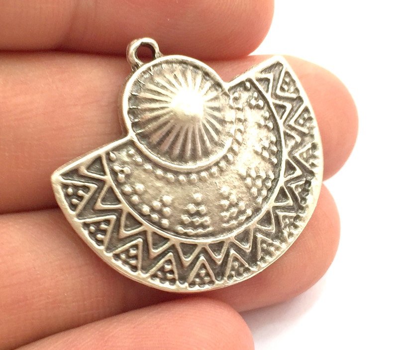 2 Antique Silver African Charms Tribal Charms Ethnic Charms Antique Silver Plated Charms (32x30mm)   G5883