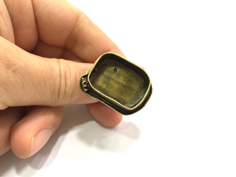 Adjustable Ring Blank, (25x18mm blank ) Antique Bronze Plated Brass G5620