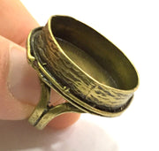 Adjustable Ring Blank, (25x18mm blank ) Antique Bronze Plated Brass G5624