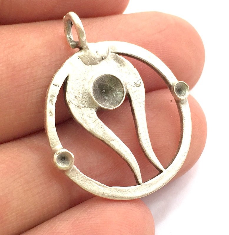 Antique Silver Plated Brass Pendant Settings Blanks  Mountings , (6mm and 3mm blank) G5955