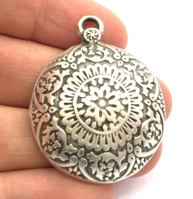 Antique Silver Tribal Pendants (44x36mm) Antique Silver Plated Metal  G9777