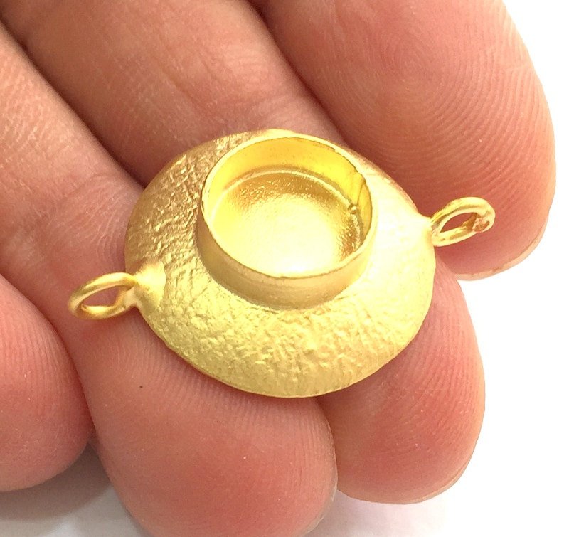 Gold Plated Brass Blanks ,   Mountings   (10mm blank) G5742