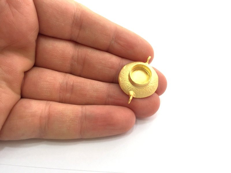 Gold Plated Brass Blanks ,   Mountings   (10mm blank) G5742