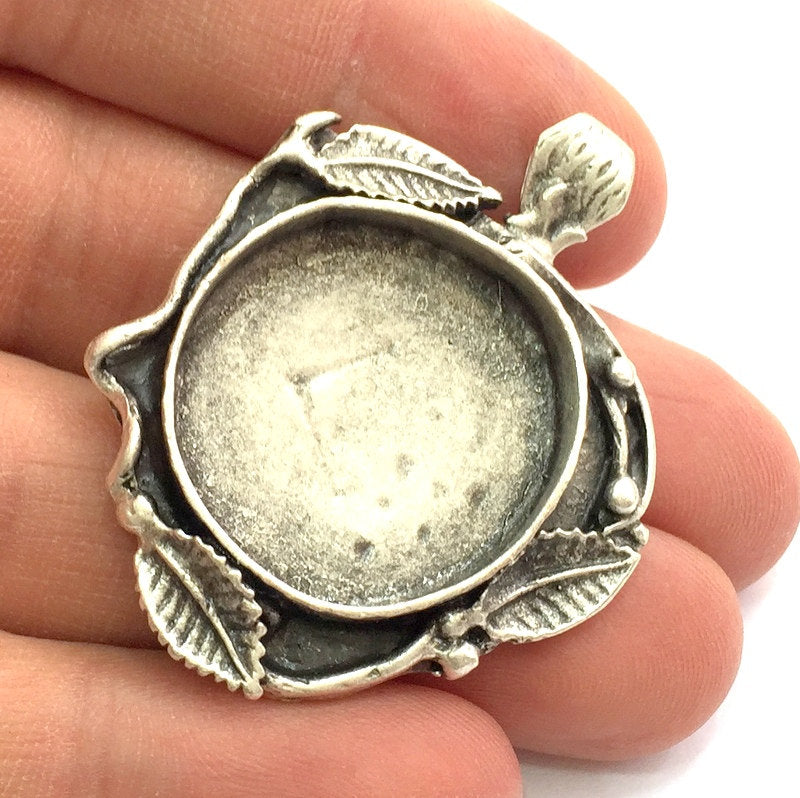 Antique Silver Plated Brass Pendant Blanks  Mountings , (25 mm blank) G5766