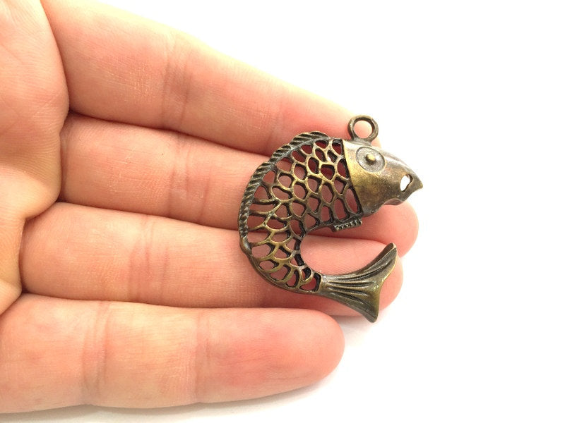 Antique Bronze  Metal Fish Pendant   42x38 mm  G5974