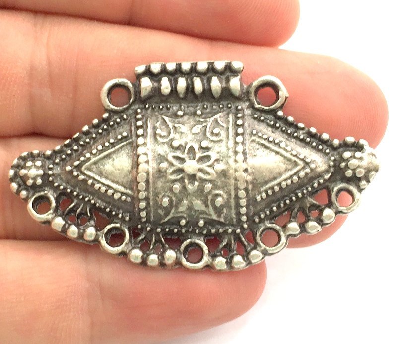 Antique Silver Plated Pendants (50x32mm) Antique Silver Plated Metal  G9566