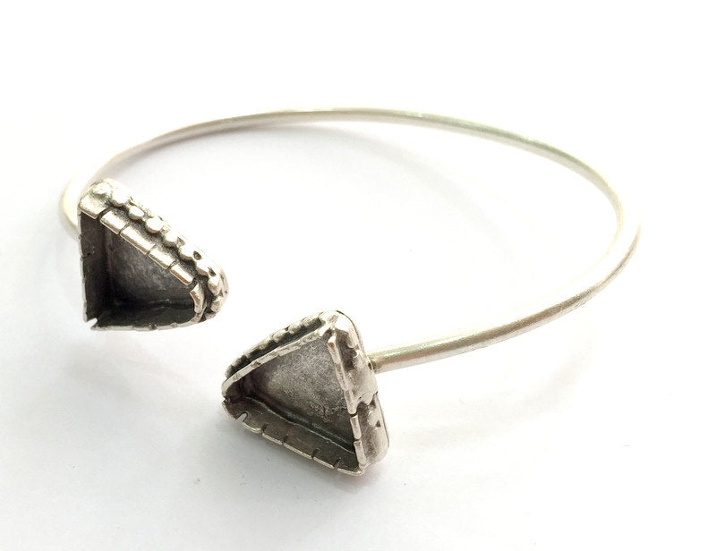 Adjustable Bracelet Blank Findings (15mm Triangle  Blank) , Antique Silver Plated Brass G5980