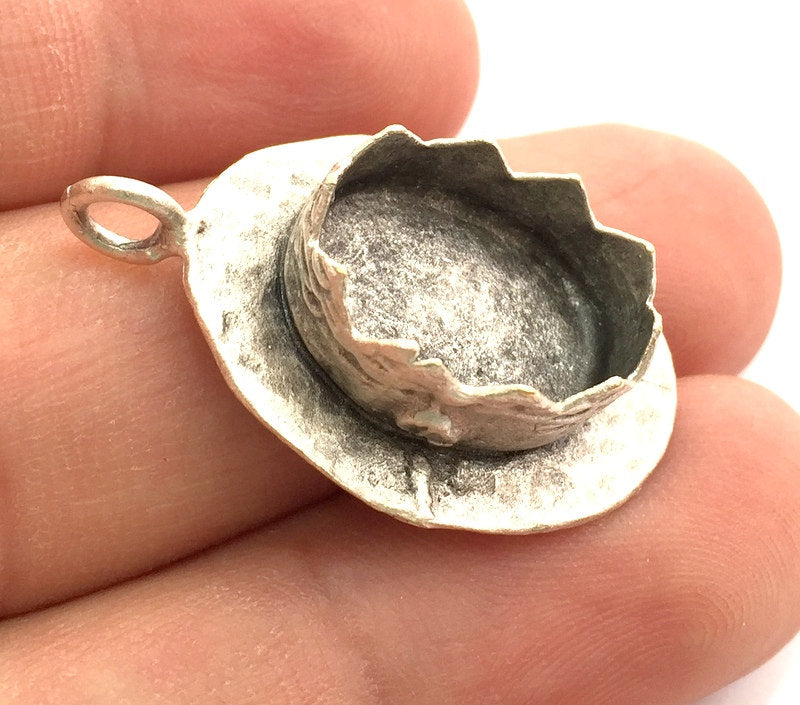 Antique Silver Plated Brass  Hammered Pendant Settings Blanks  Mountings , (18x13mm blank) G14161