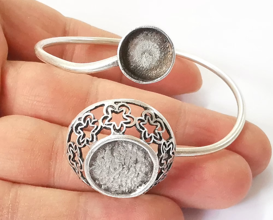Flowers bracelet brass cuff blank bezel Glass cabochon base Adjustable antique silver (15mm + 12mm ) G24459