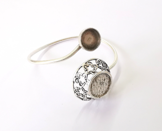 Flowers bracelet brass cuff blank bezel Glass cabochon base Adjustable antique silver (15mm + 12mm ) G24459