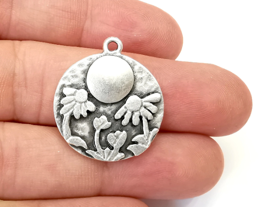 Daisy Flower Leaf Charms Moon Hammered Disc Pendant Antique Silver Plated (28x24mm) G28227