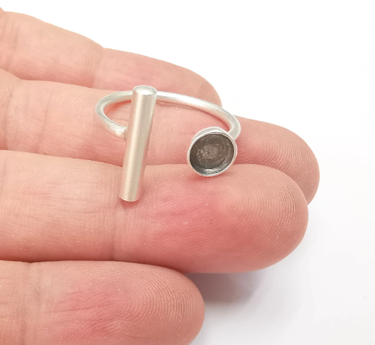 Rod Ring Blank Setting, Cabochon Mounting, Adjustable Resin Ring Base Bezels, Antique Silver Plated (6mm) G28935