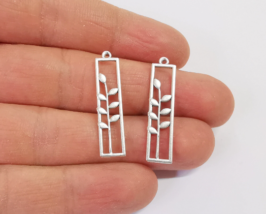 10 Wheat ear Leaves Plant charms Antique silver plated charms (33x8mm) G24419