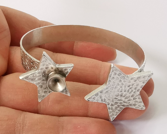 Stars bracelet brass cuff blank bezel Glass cabochon base Adjustable antique silver (8mm ) G24468