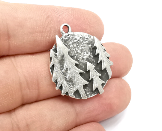 Pines Tree Charms Antique Silver Plated Round Charms (32x28mm) G28493