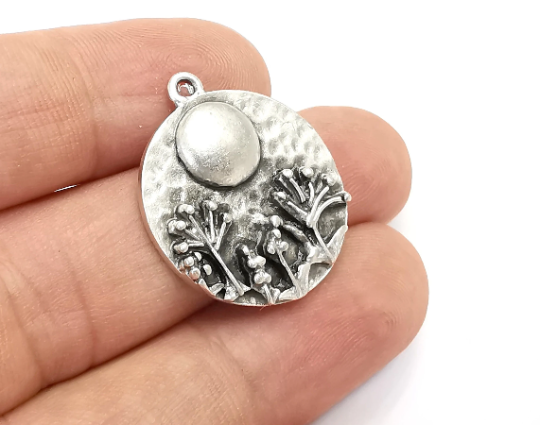 Flower Garden Full Moon Charms Hammered Round Landscape Pendant Antique Silver Plated (29x25mm) G28240