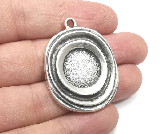 Round Pendant Blanks, Resin Bezel Bases, Mosaic Mountings, Dry flower Frame, Polymer Clay base, Antique Silver Plated (17mm) G28984