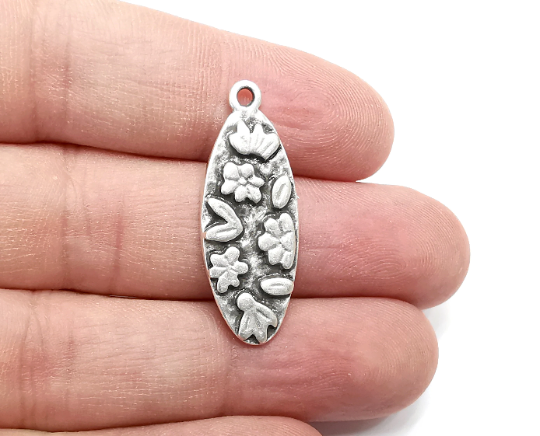 Flower Charms, Leaf Oval Dangle Charms, Antique Silver Plated (34x13mm) G28982