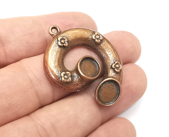 Flower Bezel, Worm Resin Blank, inlay Mounting, Mosaic Frame Cabochon Base, Antique Copper Plated (10x8mm) G28789